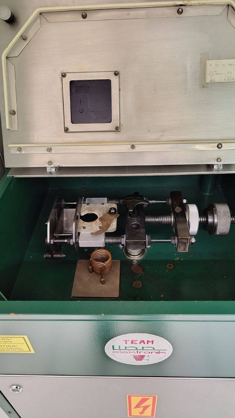 Tutte le macchine: Induktions-Gussschleuder Minitherm Linn HFS 1.6 – Usato da Mollis venduto da price-management 3