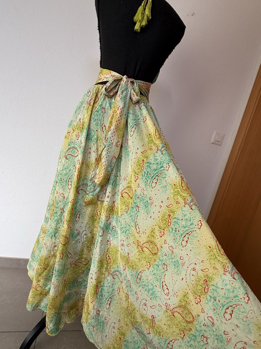 Vestiti: Boho Neckholdermaxikleid in Seidenoptik – Nuovo (secondo la descrizione) da Sigriswil venduto da ck56 2