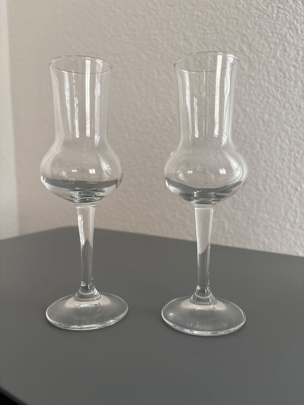 Gläser: 2 Grappagläser/Schnapsgläser mit Eichstrich 2cl, Glas – Gebraucht aus Ibach von lisch3