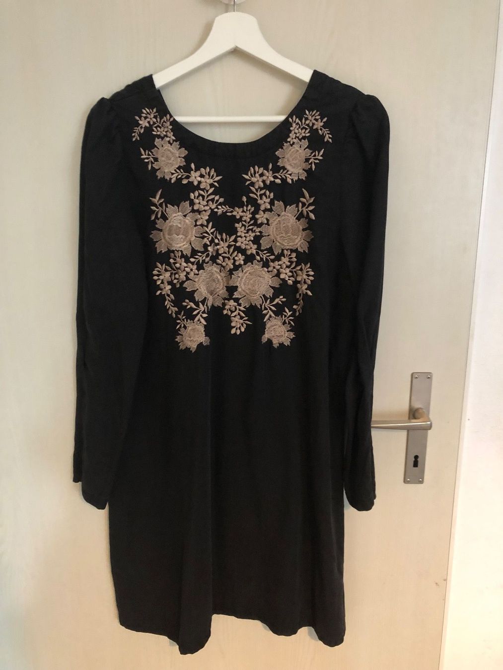 Mango Vestiti: Mango Kleid gr.M/L – Usato da Volketswil venduto da Alisandra77