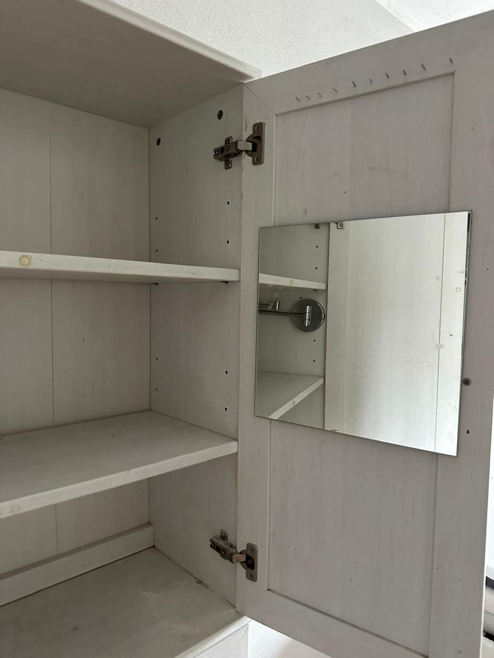 Armadi: Schrank – Usato da Horgen venduto da iam_9cbq 5