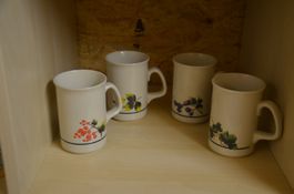 4 TASSE