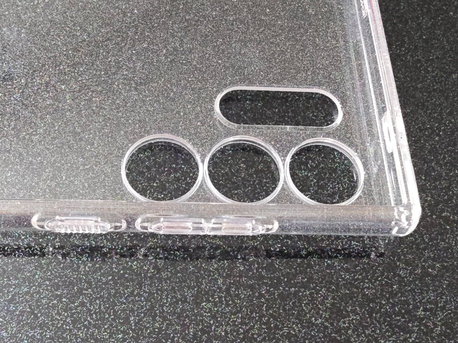 Spigen Cover & Protezioni schermo: Hülle zu Samsung S24ultra – Nuovo e nell'imballaggio originale da Obergerlafingen venduto da dede-SO 2