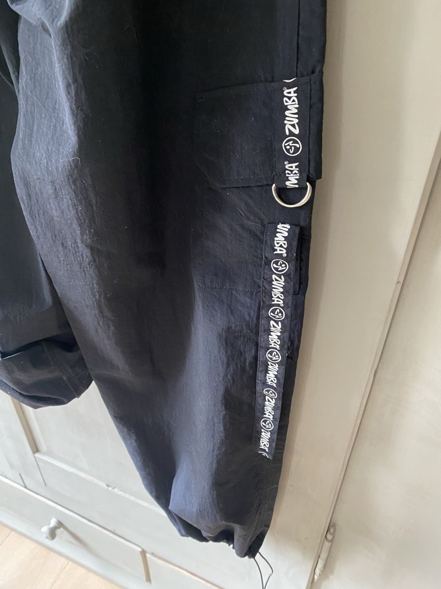 Pantaloni: ZUMBA Hose in Gr. 40/42 – Usato da Embrach venduto da bea_8424 8