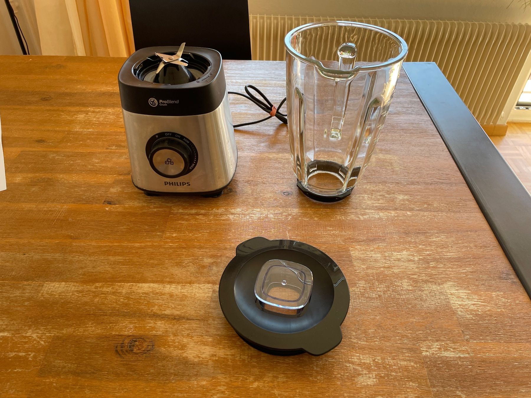 Elettrodomestici da cucina: Philips Standmixer ProBlend mit Glasbehälter & Deckel – Usato da Winterthur venduto da Takrim