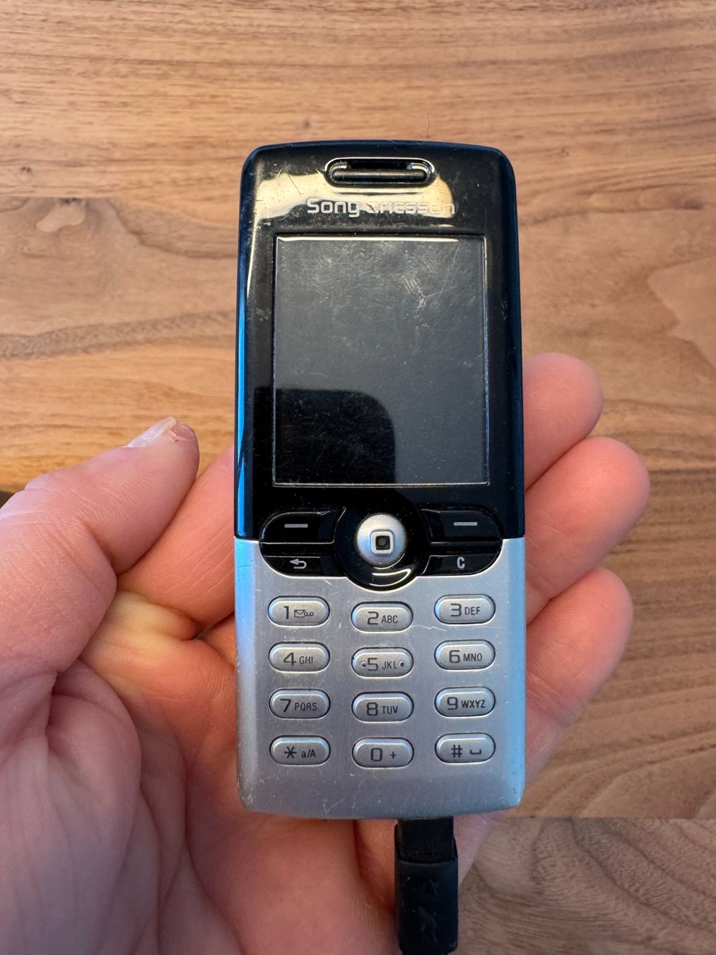Ericsson Telefoni cellulari / Smartphones: Sony Ericsson T610, inkl. Ladegerät – Usato da Wetzikon ZH venduto da DonJuon 1