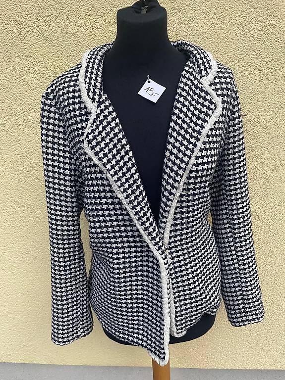 Giacche: Vendo giacca/blazer – Usato da Personico venduto da mel_v7hz