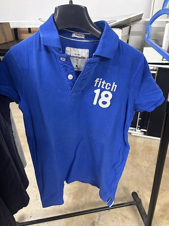 T-shirt: Abercrombie and Fitch T-Shirt – Usato da Erlenbach ZH venduto da leo_6yw9