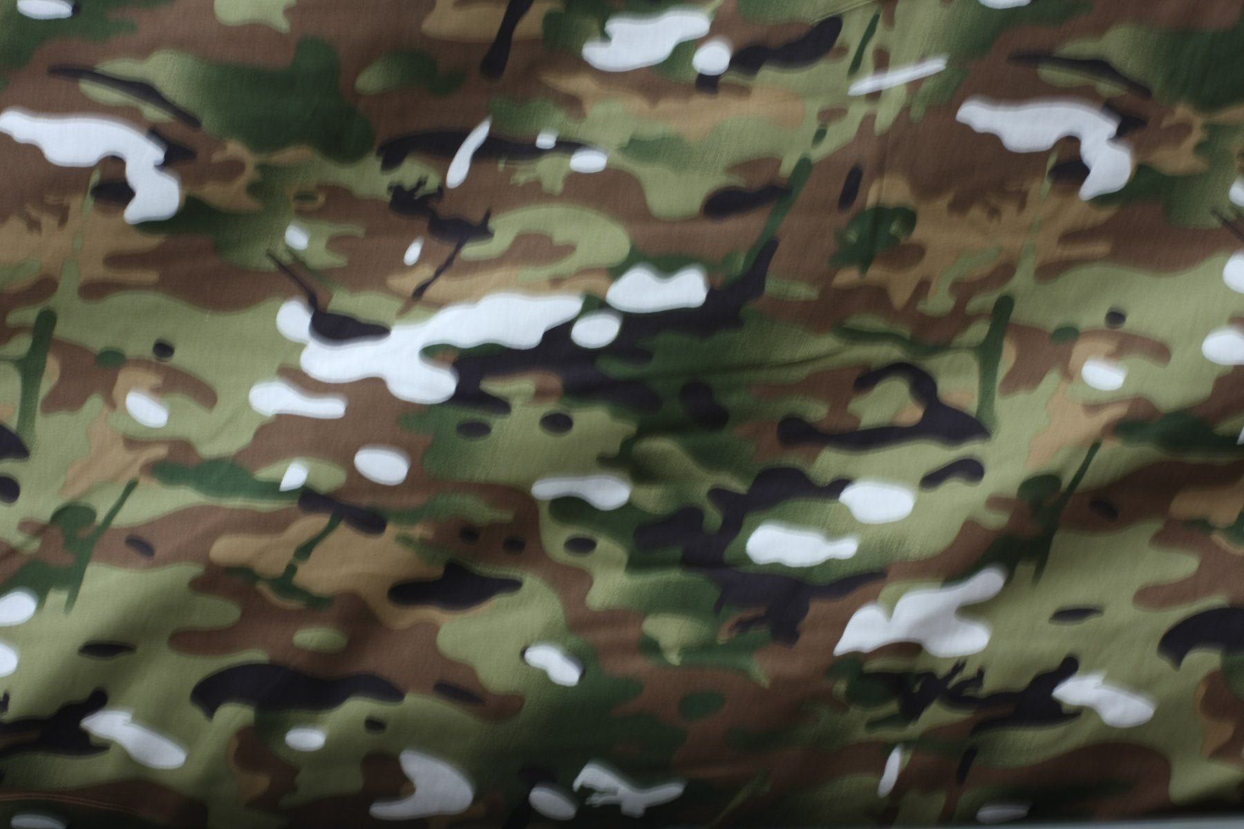 Tessuti: Tissu coton imprimé militaire – Nuovo e nell'imballaggio originale da Préverenges venduto da mam_629h