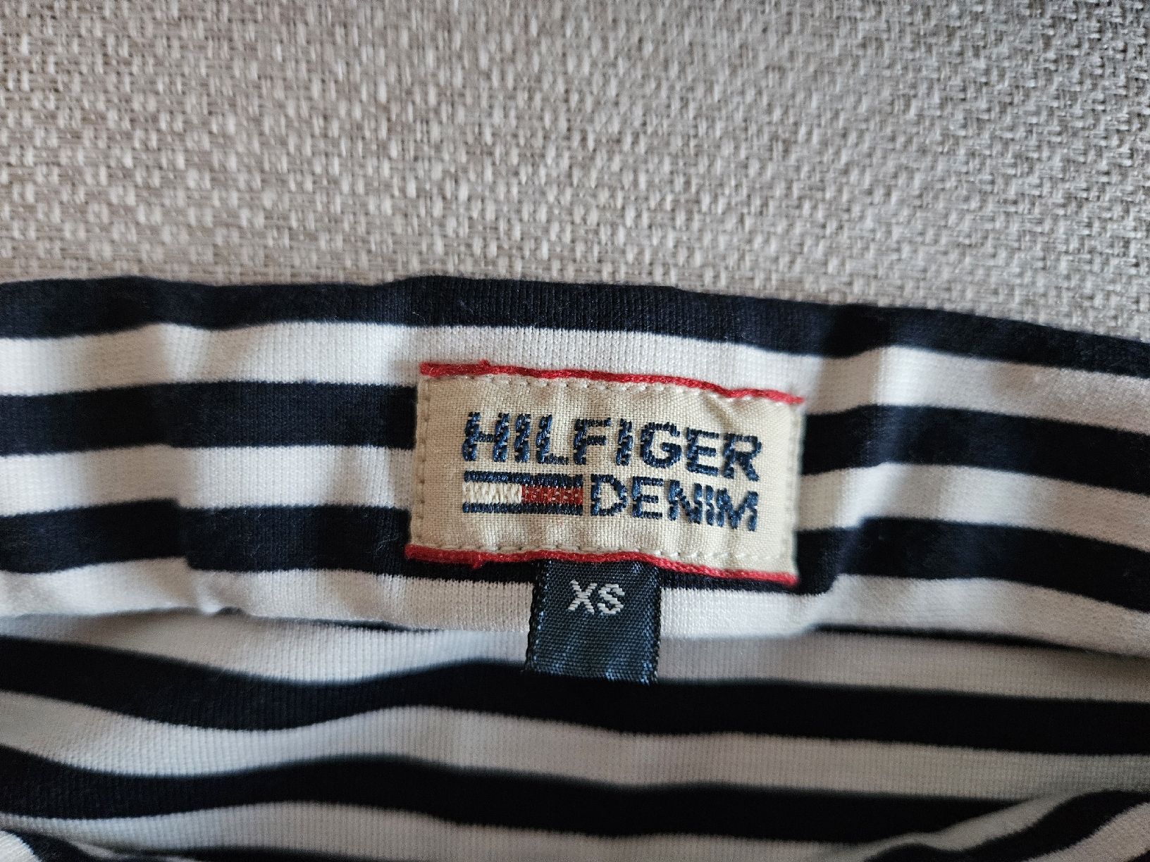 Tommy Hilfiger Gonne: Tommy Hilfiger Rock gestreift, XS – Nuovo (secondo la descrizione) da Rhäzüns venduto da inf_rcj7 2
