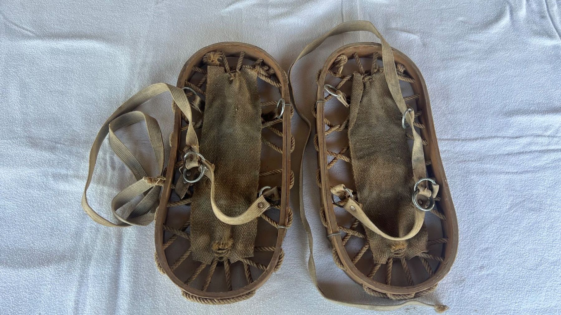 Scarpe da uomo: Vintage  Holz - Schneeschuhe – Usato da Schübelbach venduto da Dolly990_2