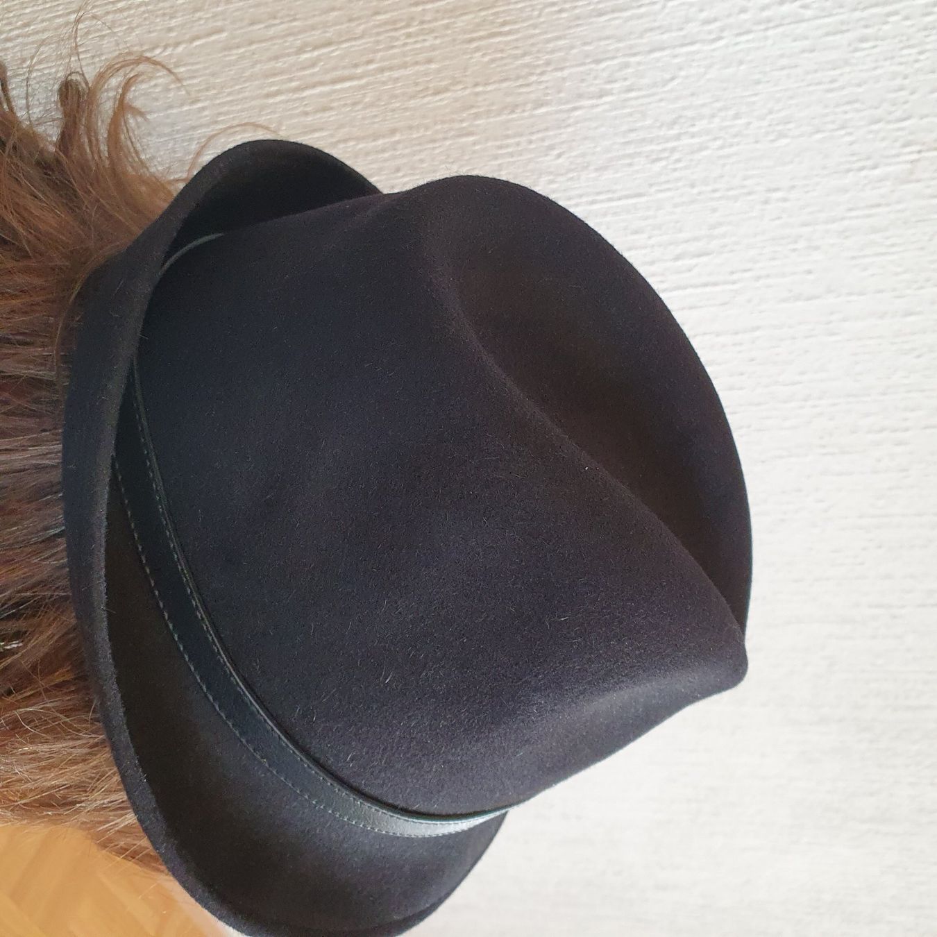 Gucci Copricapi, berretti & cappellini: Chapeau noir dame GUCCI – Usato da Prilly venduto da RoDyRe 2
