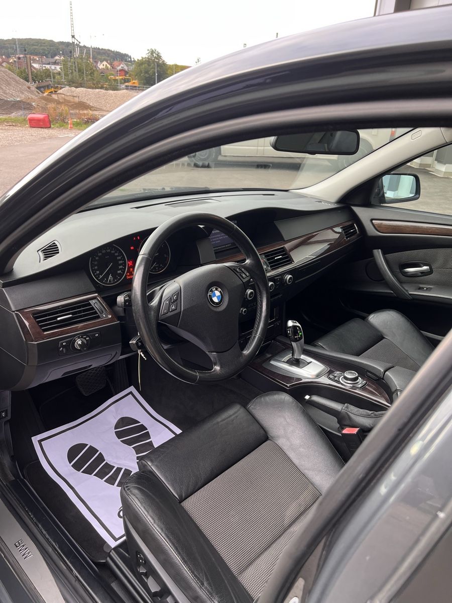 BMW Automobili: Bmw 525d xDrive Touring – Usato da Thayngen venduto da Kevin1505 4