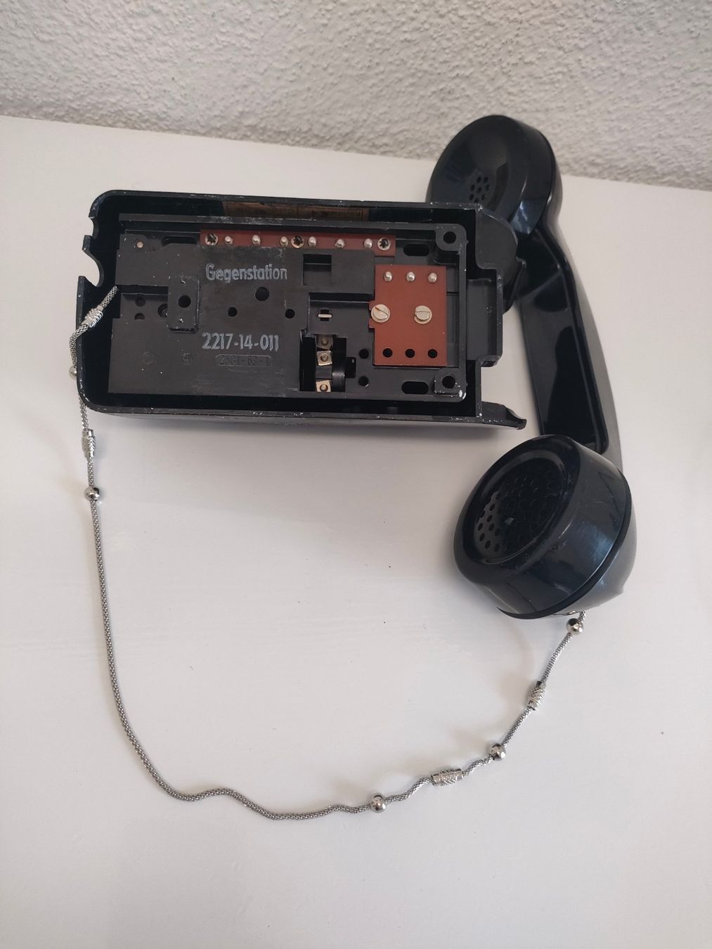 Telefoni: Dekorative Gegenstation Bakelit – Usato da Dietikon venduto da Tucumano1981 5
