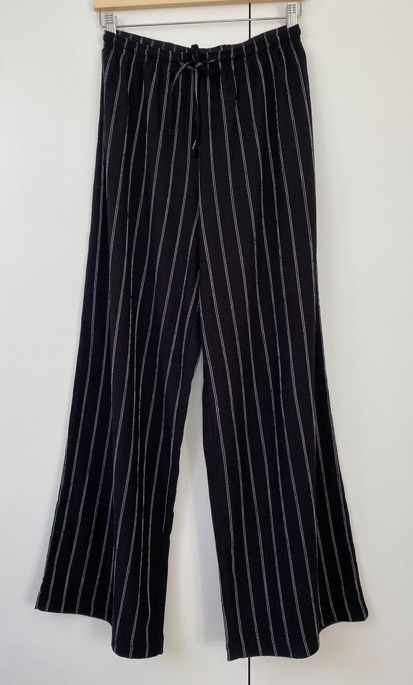 H&M Pantaloni: leichte Hose Sommerhose 36 - S – Nuovo (secondo la descrizione) da Aarau venduto da Ahoffa