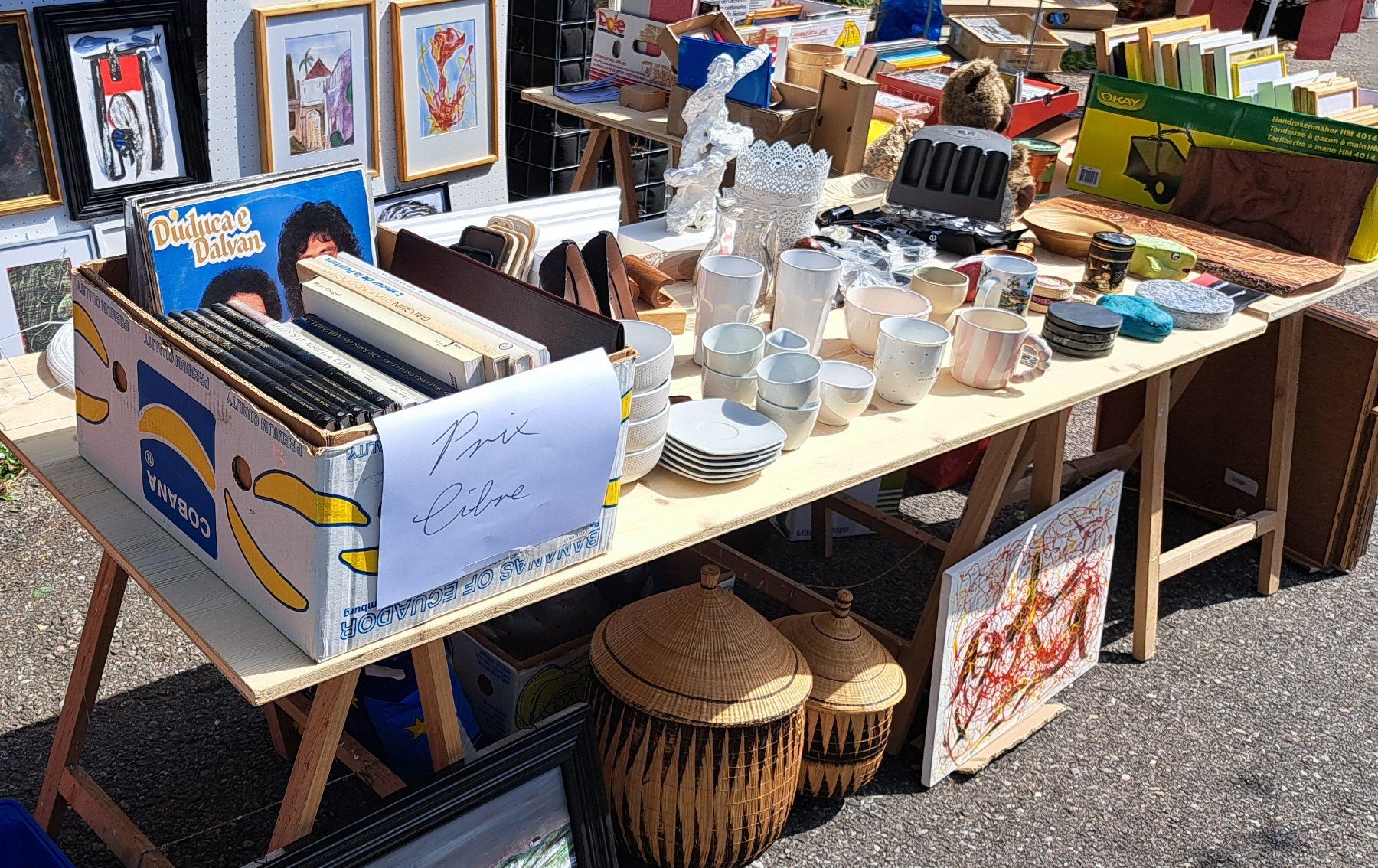 Tutte le decorazioni: Viele Flohmarkt Artikel – Usato da Fribourg venduto da erw_68dx 1