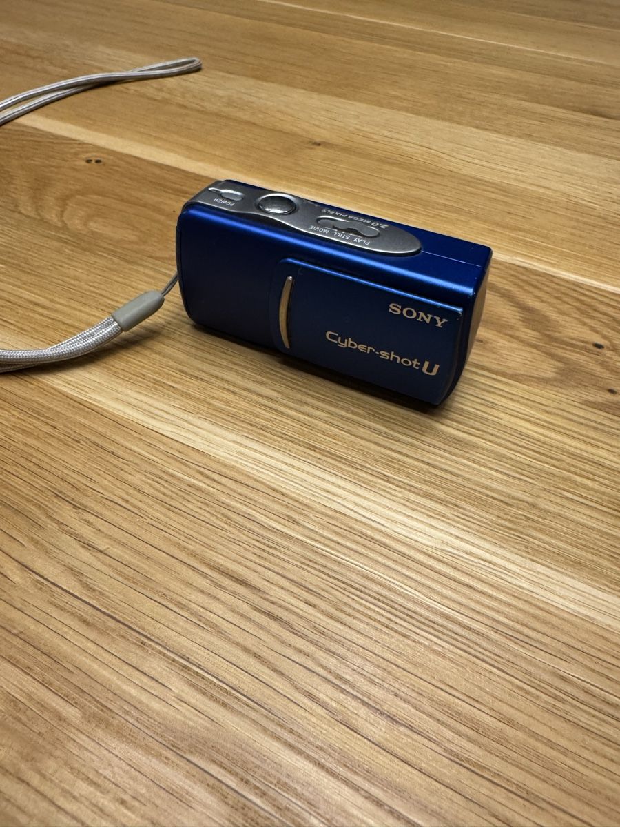 Sony Appareil photo: SONY Cyber-shot U – D'occasion à Luzern par Clyde28 1