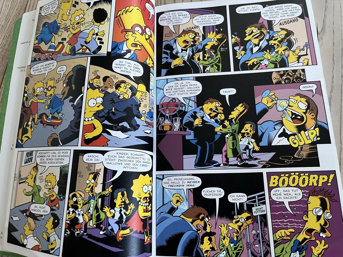 Comics: Simpsons Comics - Kolossales Kompendium Ausgabe 3 – Gebraucht aus Romanshorn von Apfelschuss 2