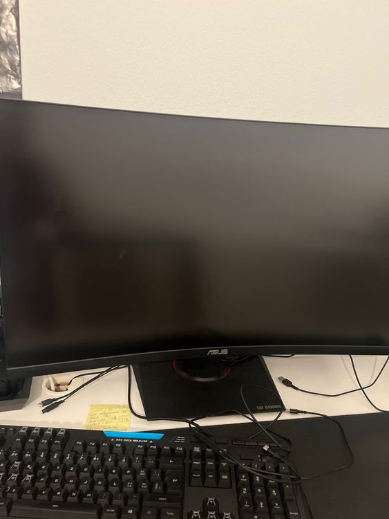 Gaming Asus monitor 144 hz curved 32” | Kaufen auf Ricardo