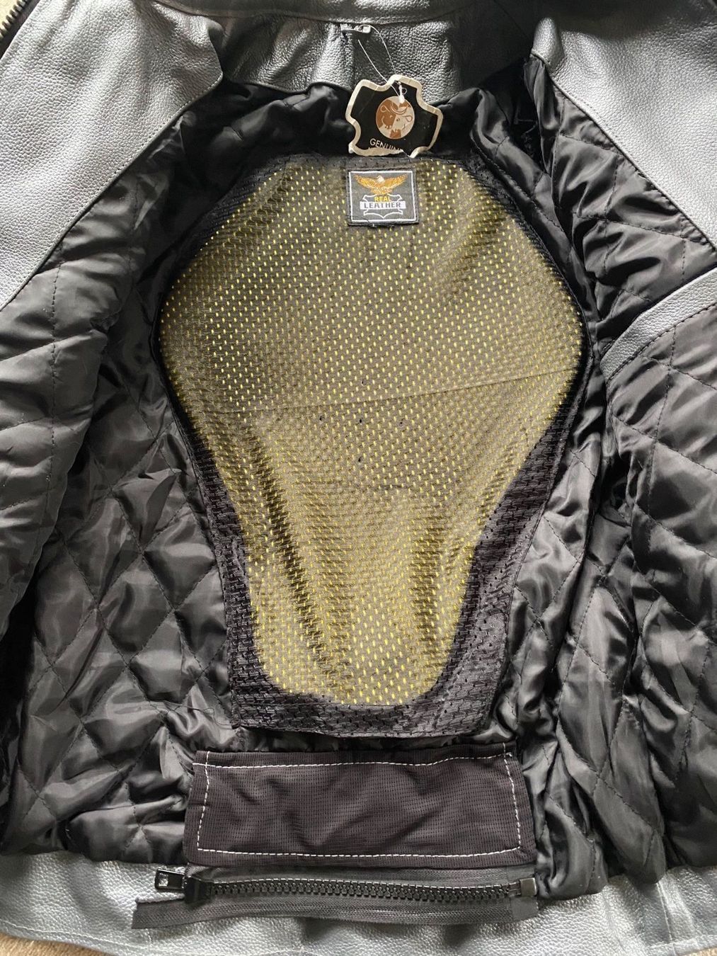Jacken: Biker Lederjacke neu (Tom Cruise) – Neu (gemäss Beschreibung) aus Zollikon von into-the-west 7