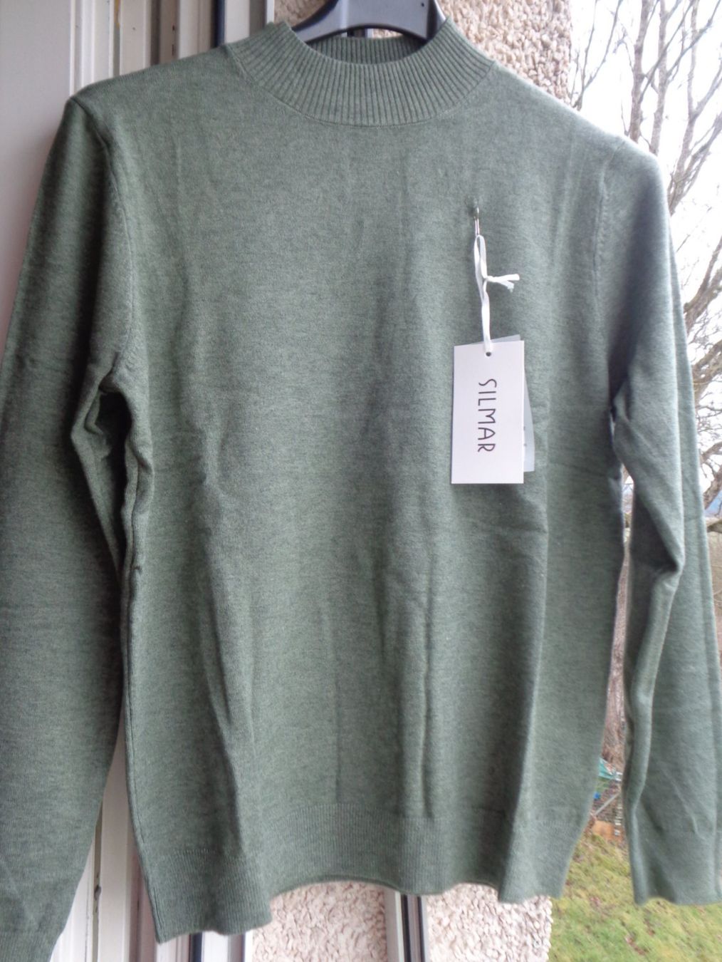 Pullover & Sweatshirts: Pullover, universale Grösse – Neu und originalverpackt aus Tafers von kor_jf9w 1