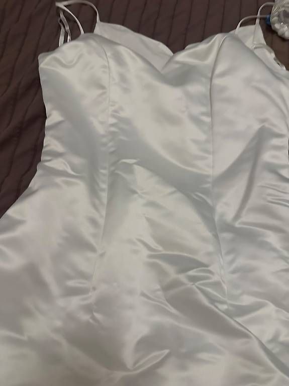 Kleider: Robe de mariée – Gebraucht aus Plan-les-Ouates von emma1981