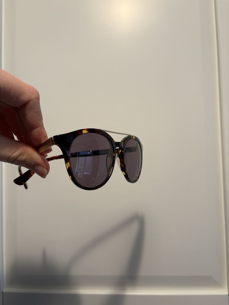 Occhiali & Lenti: Oscar de La Renta Sunglasses – Nuovo (secondo la descrizione) da Zürich venduto da jir_k6j2 3