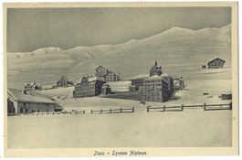 Zuoz   -   Lyceum   Alpinum   im   Winter