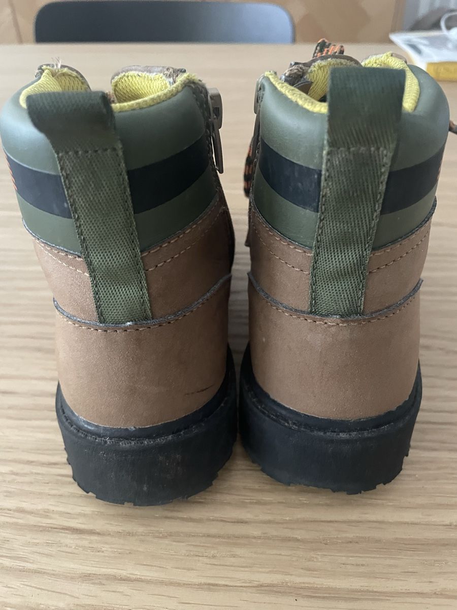Scarpe per ragazzi: Wanderschuh Gr. 30 – Usato da Muttenz venduto da stockholm17 1