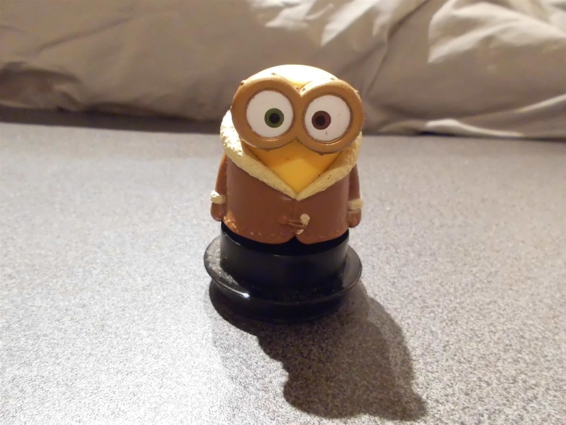 Figurines: Minion - Figur mit brauner Jacke – D'occasion à Zürich par Motzkuh