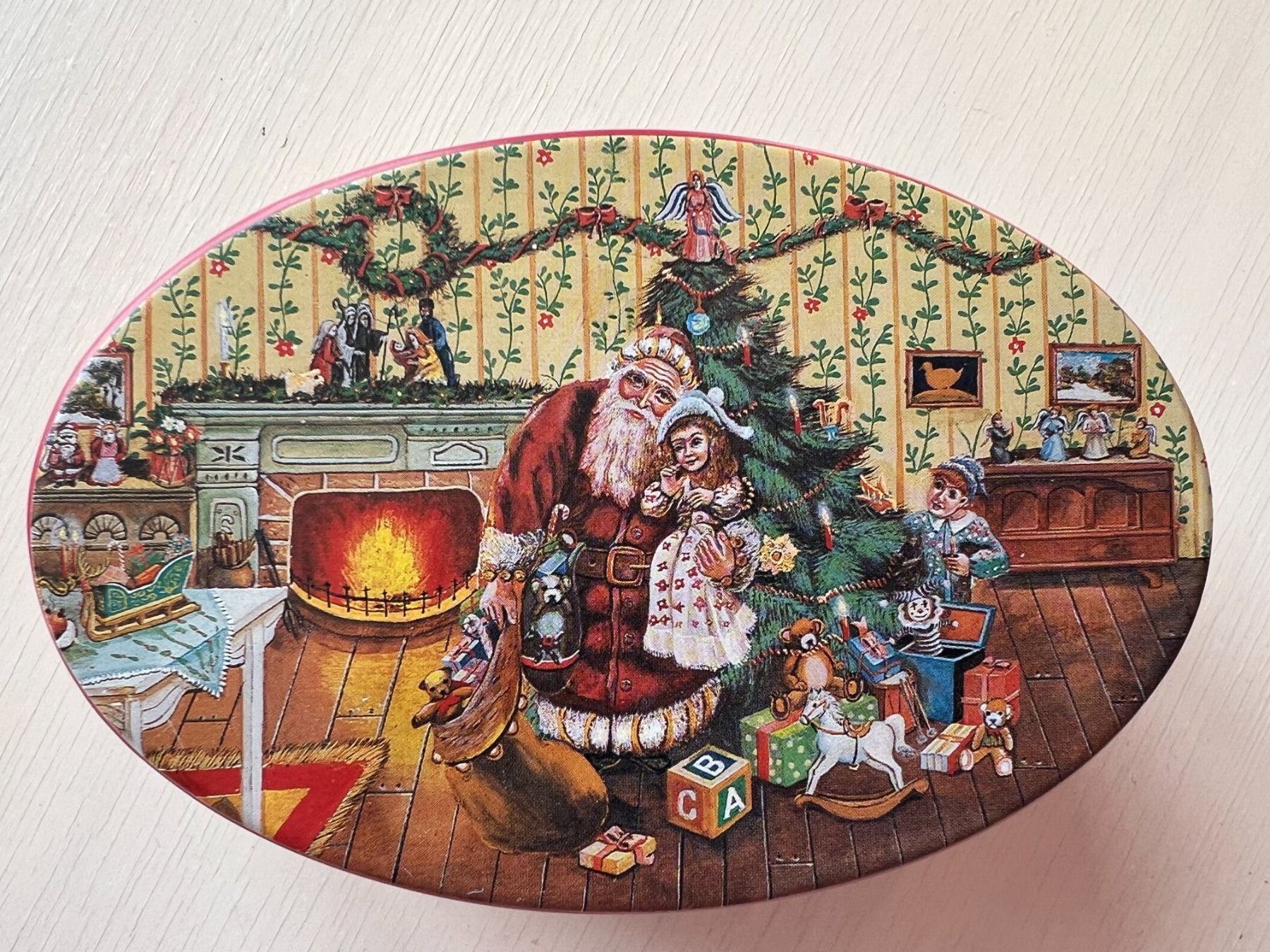 Tutte le decorazioni: Blechdosen Set mit nostalgischem Weihnachts-Sujet – Usato da Winterthur venduto da Green-Future 2