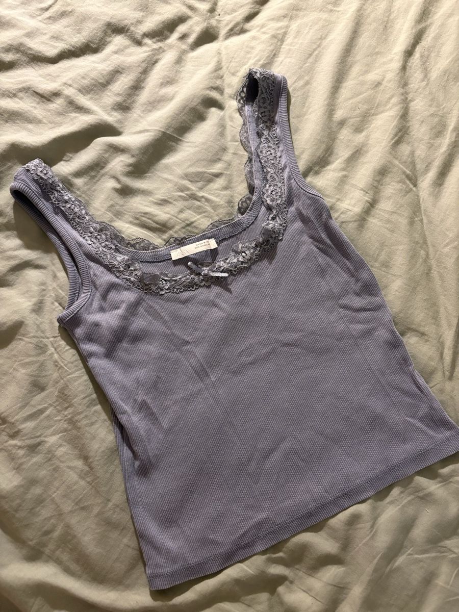 Zara Tops: Tank Top Zara Blau – Gebraucht aus Grindelwald von Kikaa99