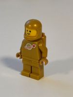 Lego classic space figure pearl gold NEU