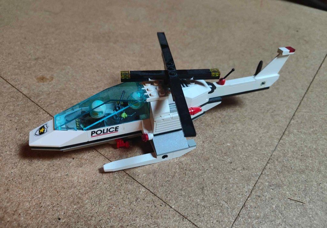 Lego Baukästen: Lego Polizeistation – Gebraucht aus Zollikofen von Cecilia18 3