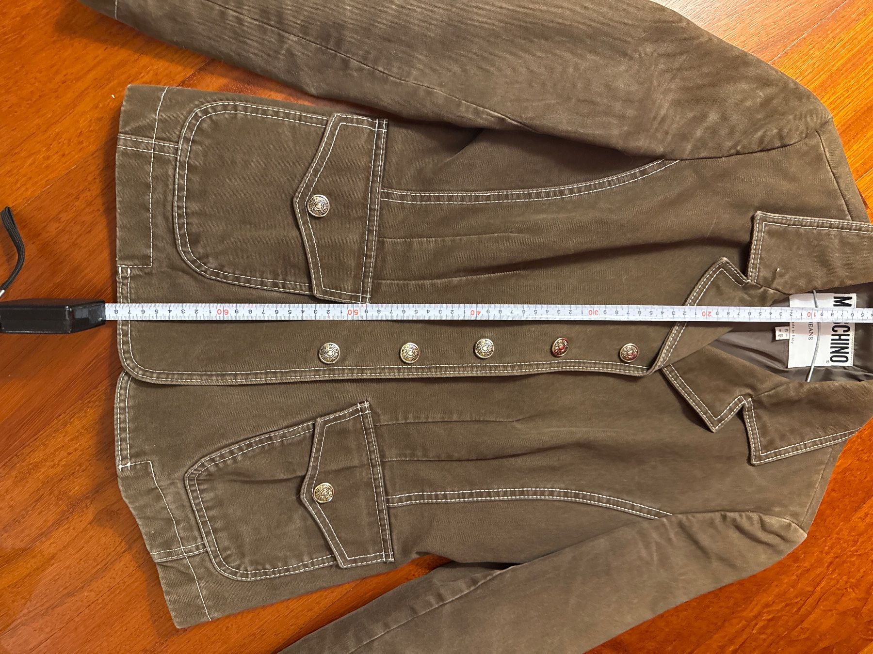 Moschino Giacche: Stylish Moschino Jeans Jacket, size S, Fall Essential – Nuovo (secondo la descrizione) da Montagnola venduto da jamylafy 4