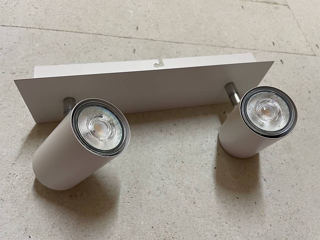Lampadari & plafoniere: Deckenleuchten 2er 1er weiss Spot – Usato da St. Gallen venduto da tj5 1