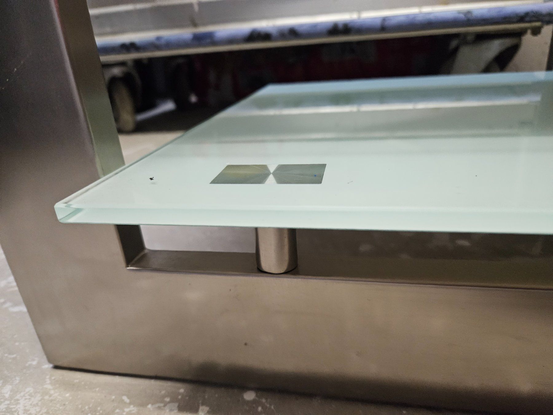 TV Möbel: TV Glas/ Stahl Möbel – Gebraucht aus Steckborn von suz_v2v6 2