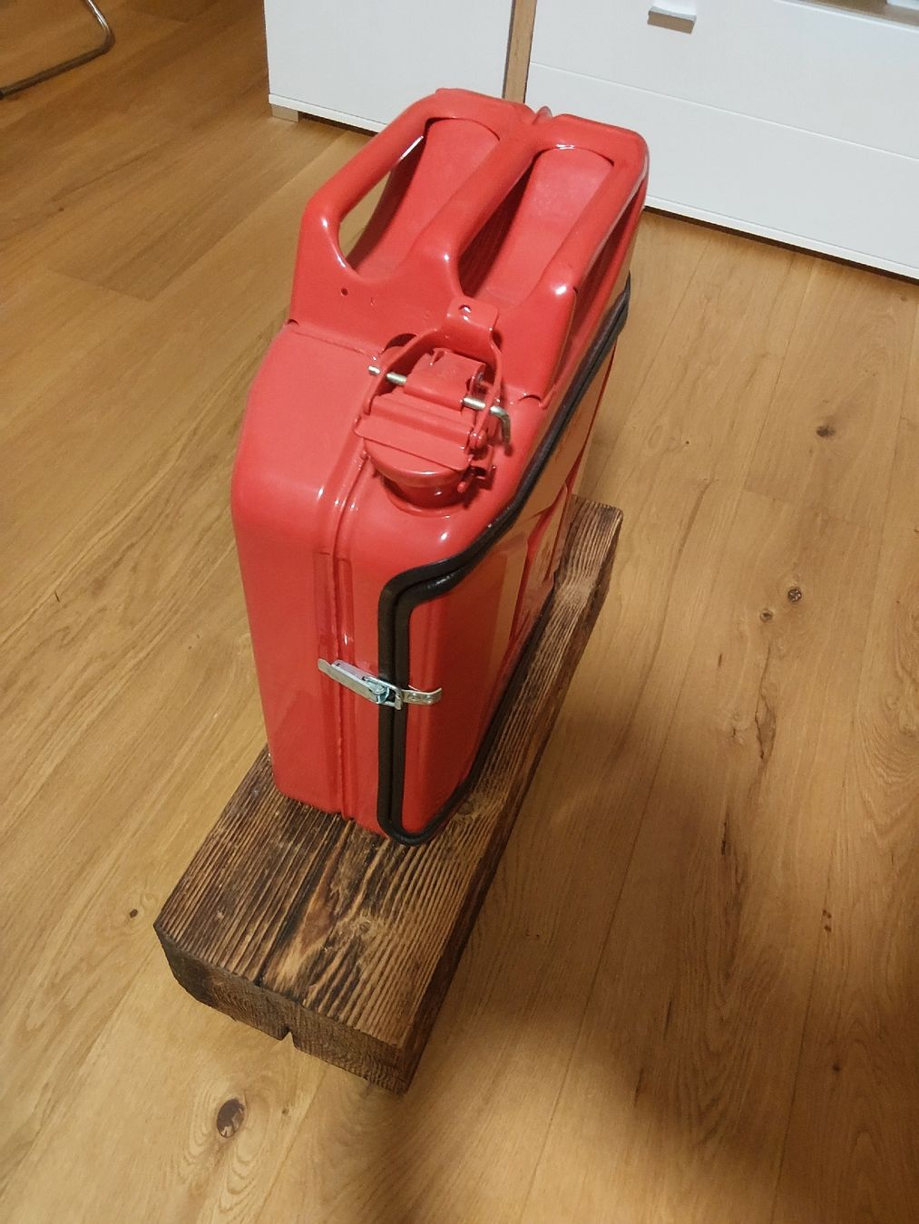 Ladenausstattungen & Messebau: Minibar  – Gebraucht aus Oberburg von luc_bm9x 1