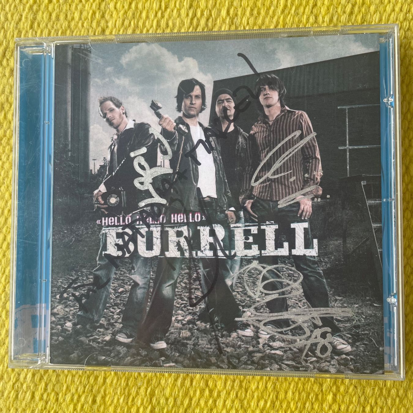 CD: RETO BURRELL-MIT UNTERSCHRIFTEN HELLO HELLO HELLO – Usato da Rorschacherberg venduto da CD-Roli