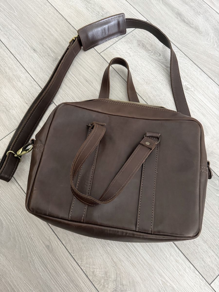 Taschen: Chic brown leather bag – Gebraucht aus Zürich von buy_d5vz 1