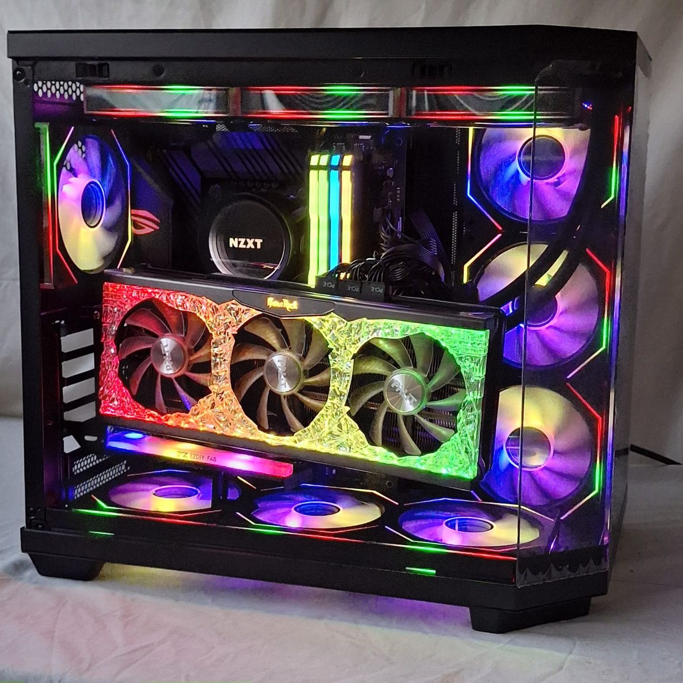PC: Pc Gaming haut de gamme – Nuovo (secondo la descrizione) da Genève venduto da PC-CARDS 5