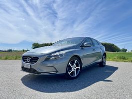 Volvo V40 D3