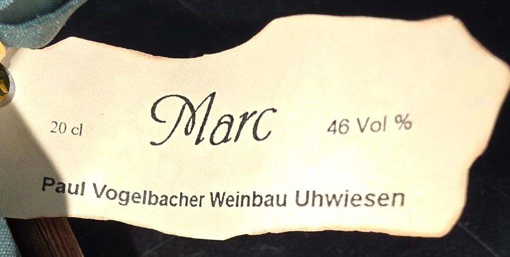 Altro: Edle Trauben-Schnapsflasche mit Marc Vogelbacher Weinbau – Usato da Flums venduto da Flumsantik 1