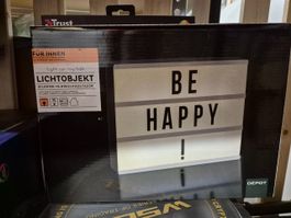 Drei Depot Deko Lampen Lichtobjekte Werbe Tafeln