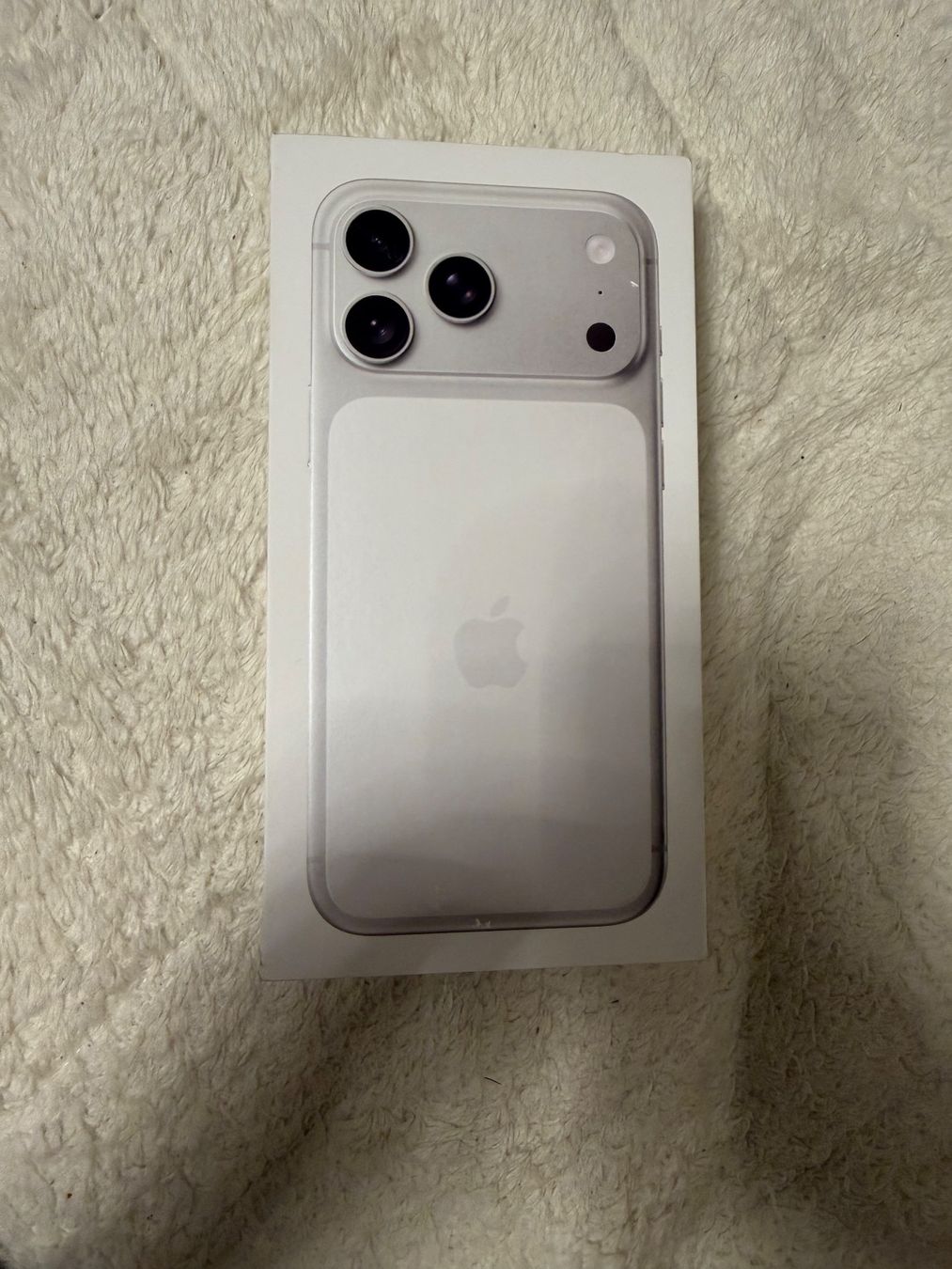 Apple Telefoni cellulari / Smartphones: iPhone 17 pro Max 1 Tb Neu – Nuovo e nell'imballaggio originale da Ostermundigen venduto da koc_6xtn