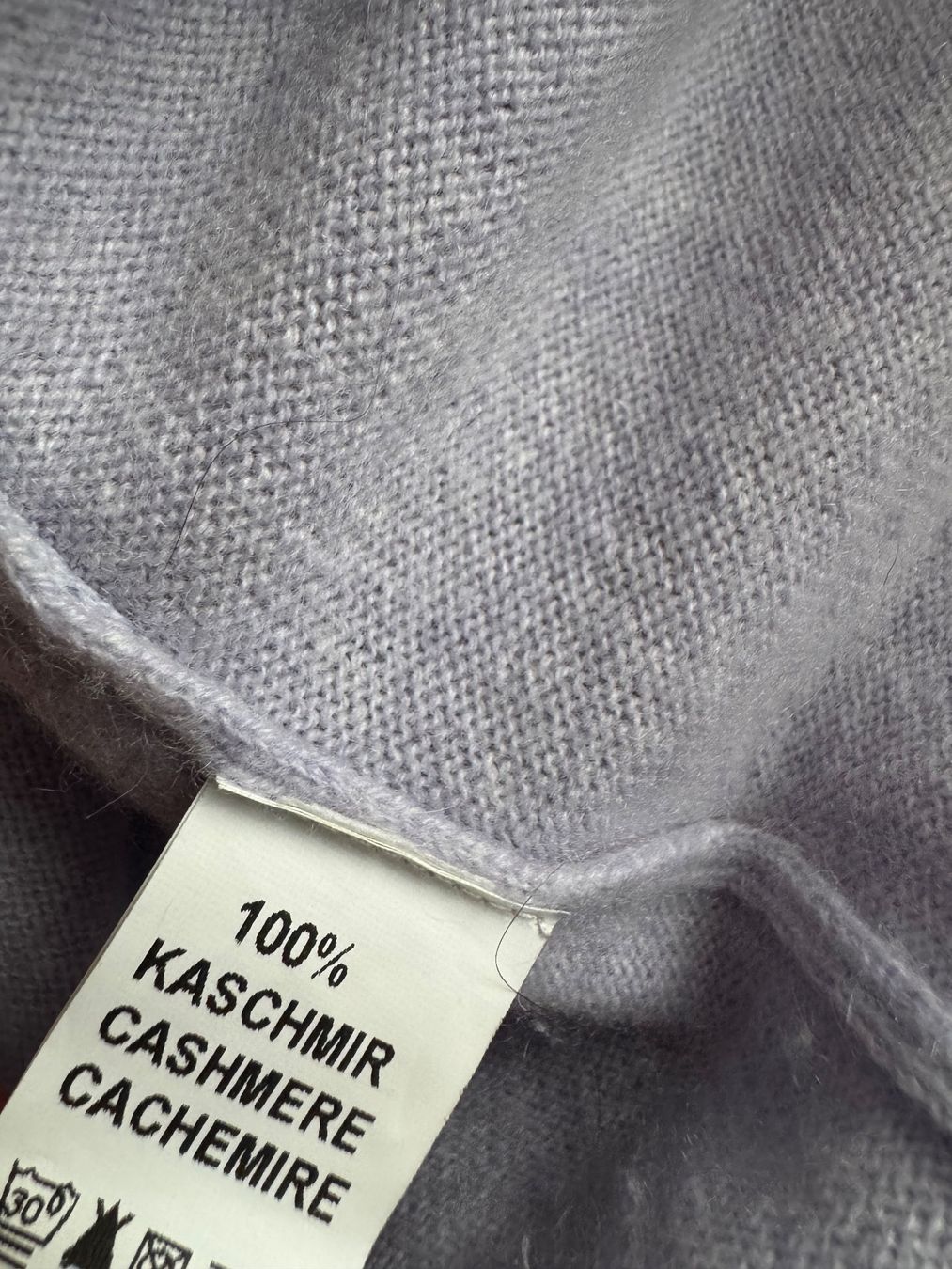 Maglioni & Felpe: Kashmir Rollkragenpullover 100% Kashmir – Usato da Obfelden venduto da cesarina10 6