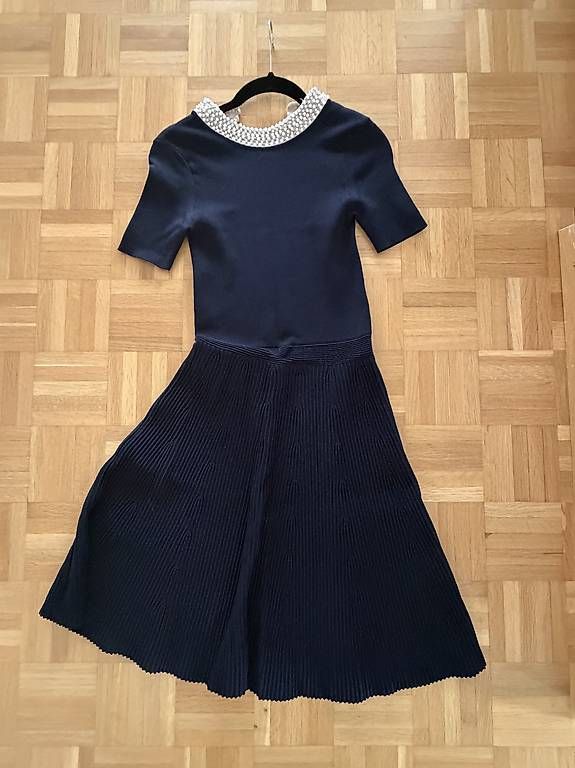 Robes: Sandro Strickkleid - Größe S – D'occasion à Thalwil par ilo_qj2s