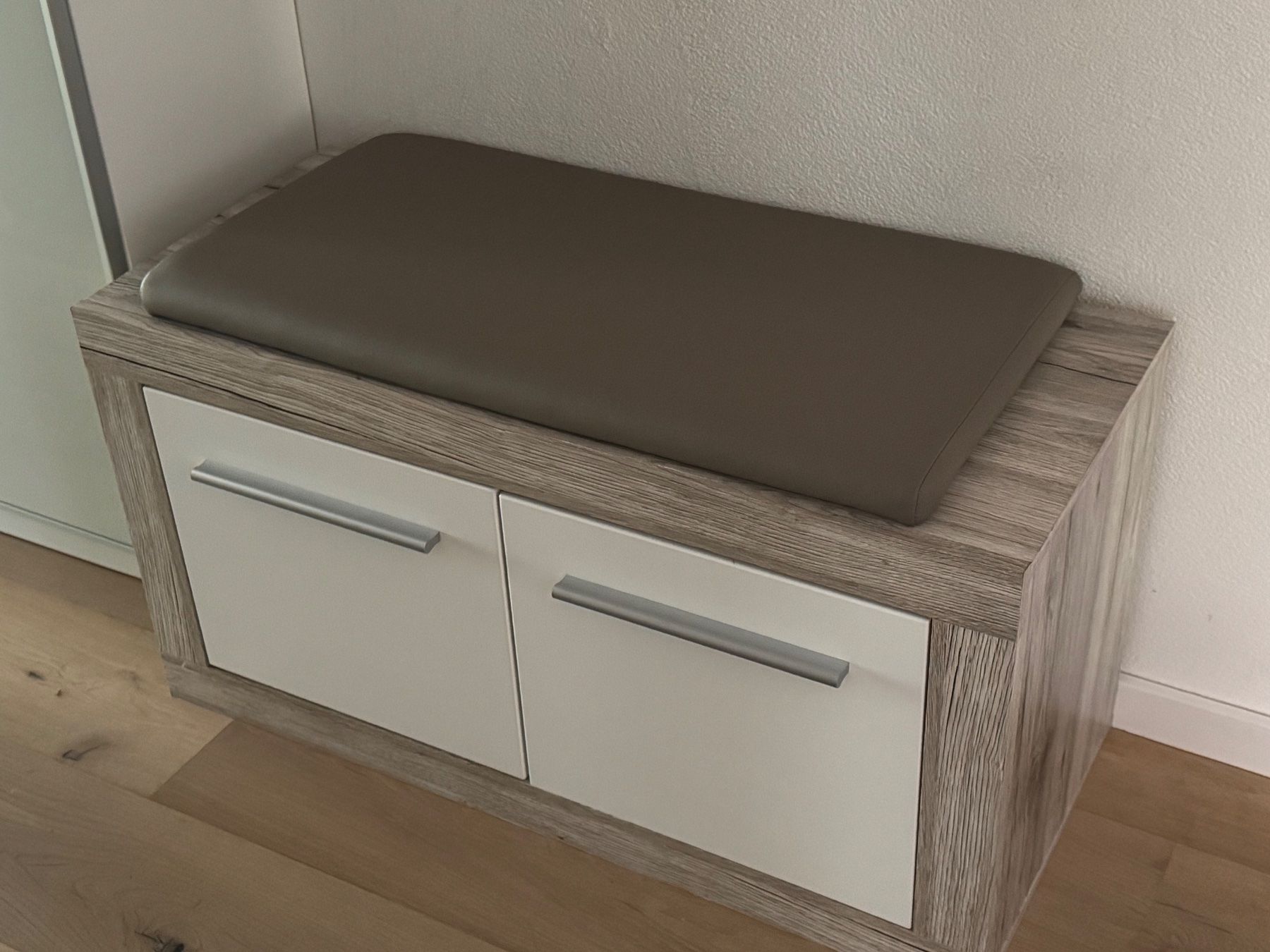 Ikea Armoires: Zwei Schuheschranken fur ein Preis – D'occasion à Schindellegi par wbosschieter 3