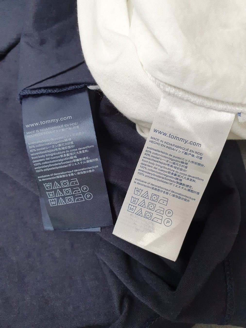 Tommy Hilfiger Top: Tommy Hilfiger Tops - XXL – Nuovo (secondo la descrizione) da Hirschthal venduto da toronto-raptors82 5