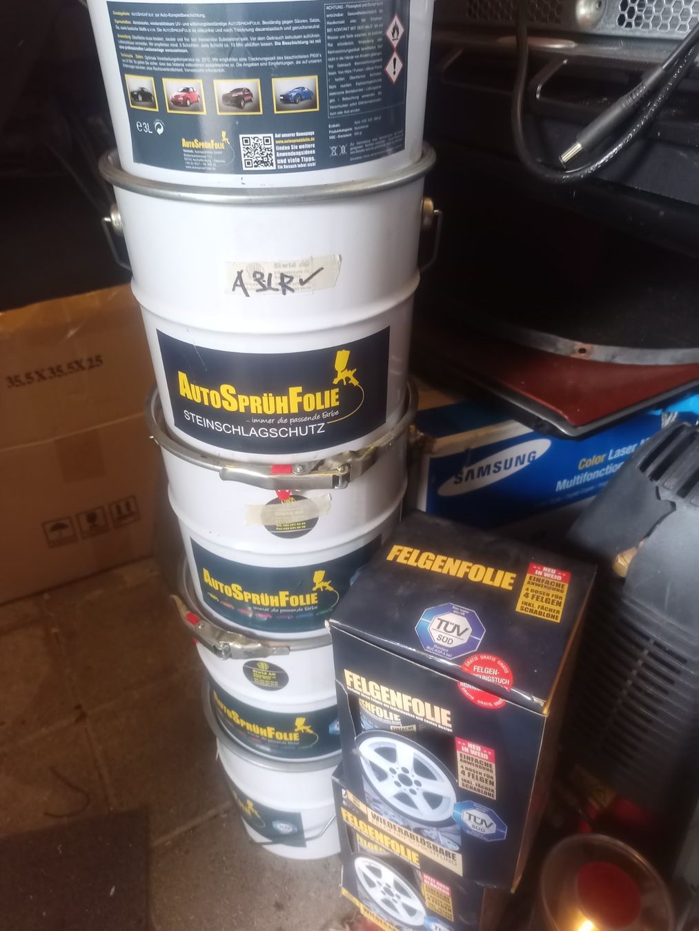 Farben: Restposten Diverses autolack und chemie – Gebraucht aus wila von audi48 1